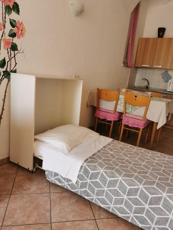 Residence Celeste Mezzegra Екстер'єр фото