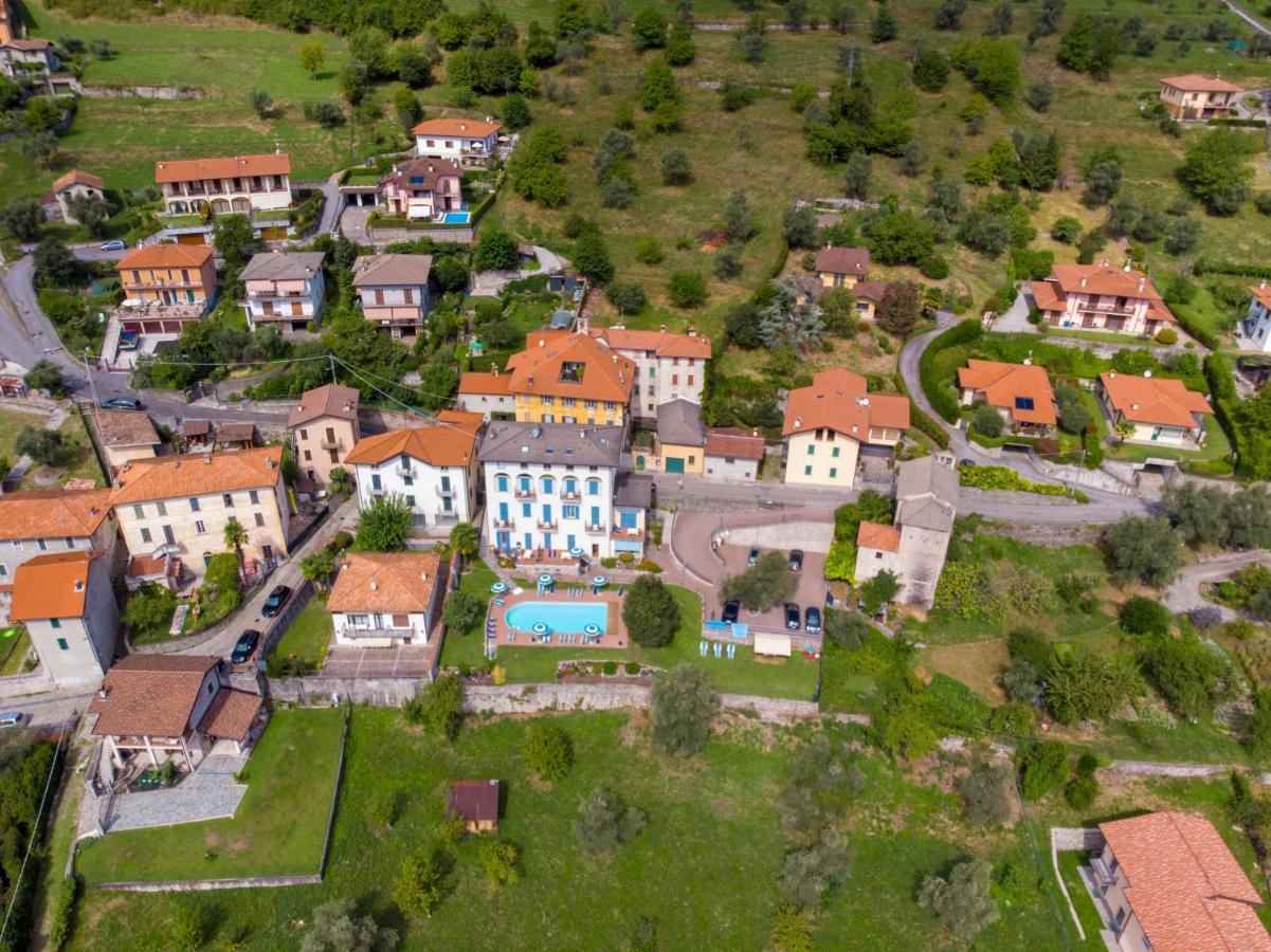 Residence Celeste Mezzegra Екстер'єр фото